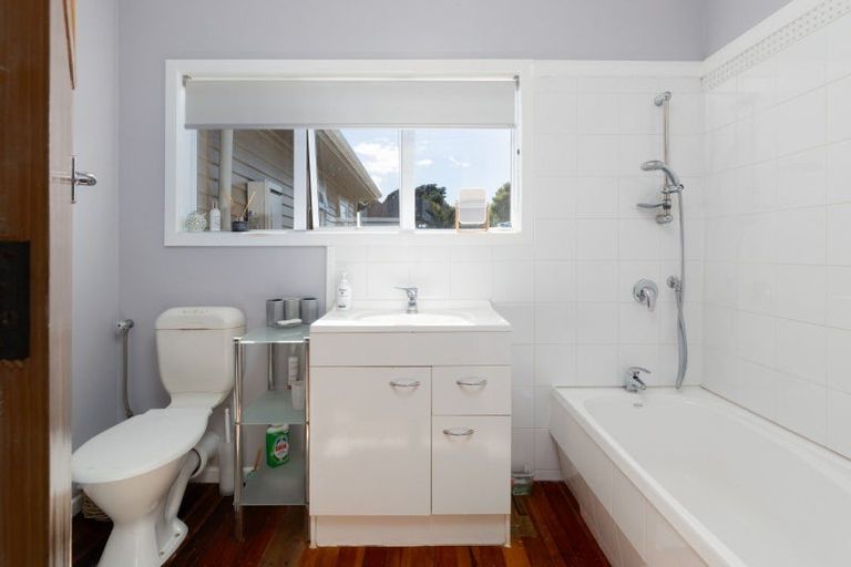 Photo of property in 171 Molesworth Street, New Plymouth, 4312