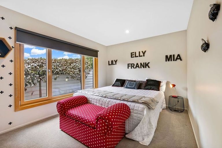 Photo of property in 2 Crichton Terrace, Cashmere, Christchurch, 8022