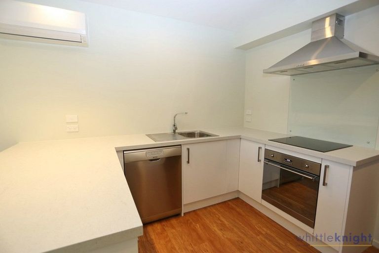 Photo of property in 215 Peterborough Street, Christchurch Central, Christchurch, 8013