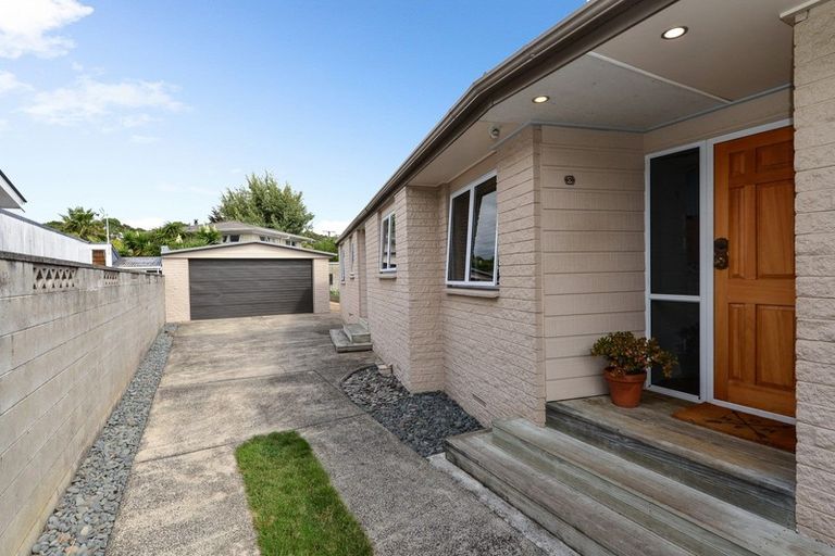 Photo of property in 70 Fitzroy Avenue, Fitzroy, Hamilton, 3206