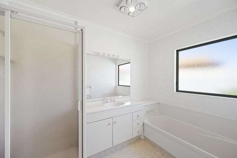 Photo of property in 9 Beaufort Place, Taradale, Napier, 4112