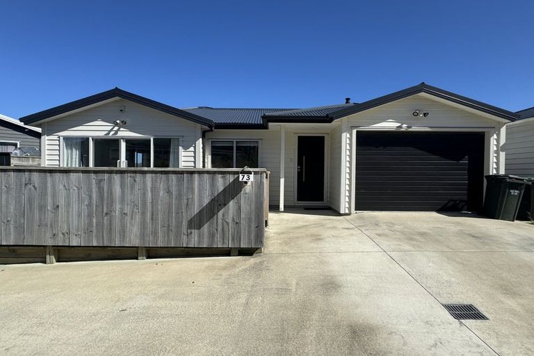 Photo of property in 73 Erlestoke Crescent, Churton Park, Wellington, 6037