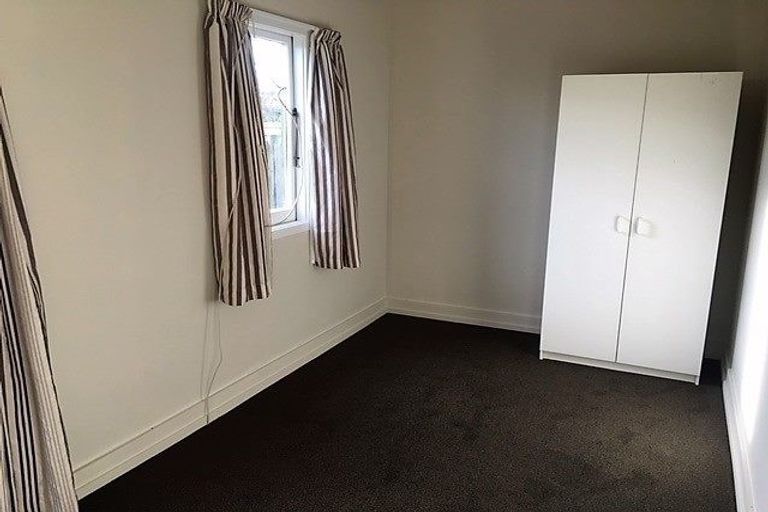 Photo of property in 1100 Karamu Road North, Mayfair, Hastings, 4122