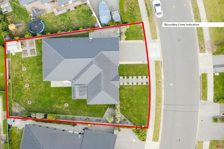 Photo of property in 44 Beachvale Drive, Kaiapoi, 7630