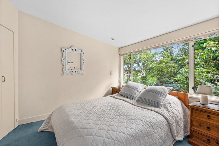 Photo of property in 2 Coleman Terrace, Hospital Hill, Napier, 4110