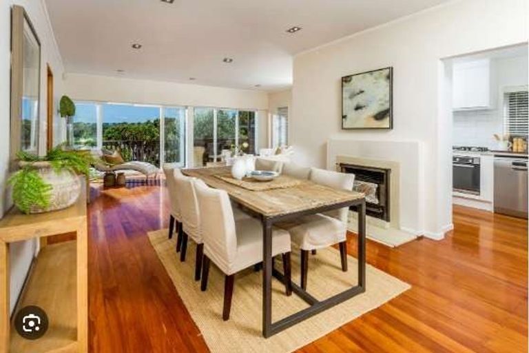 Photo of property in 308 Hurstmere Road, Takapuna, Auckland, 0622