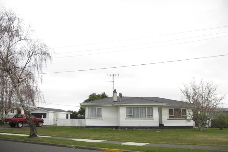 Photo of property in 2 Masefield Avenue, Maraenui, Napier, 4110