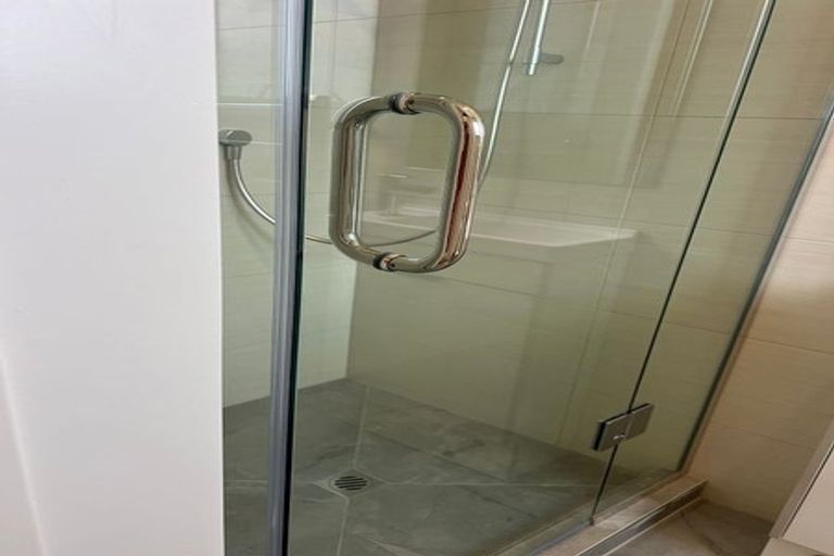 Photo of property in 5/1 Kaponga Crescent, New Lynn, Auckland, 0600