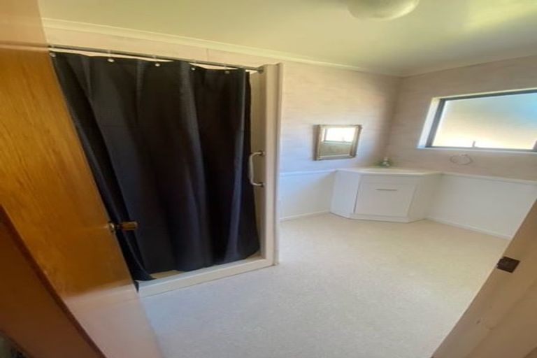 Photo of property in 3 Walker Crescent, Bulls, 4818