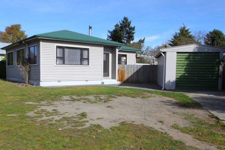 Photo of property in 35 Pannell Avenue, Wainoni, Christchurch, 8061