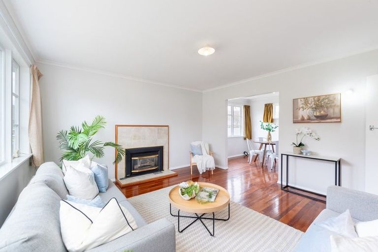 Photo of property in 33 John Street, Trentham, Upper Hutt, 5018