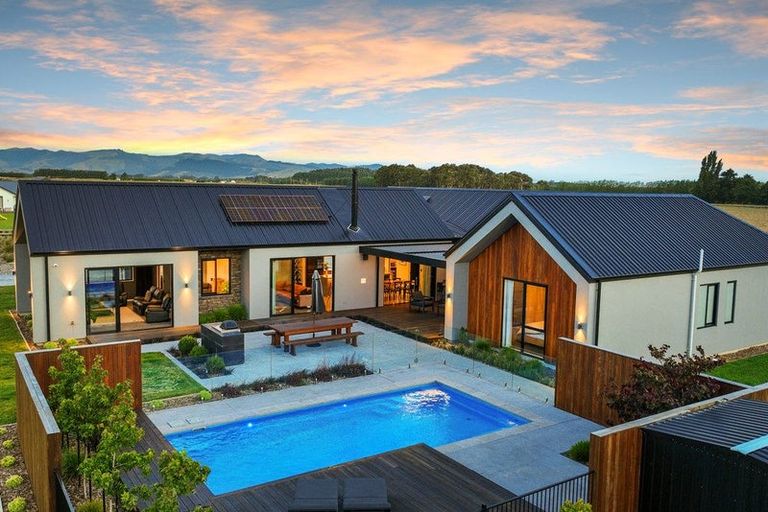 Photo of property in 190 Verdeco Boulevard, Lincoln, 7608