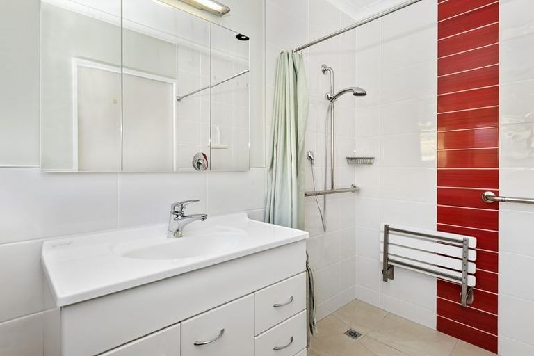 Photo of property in 1/30 Union Street, Papakura, 2110