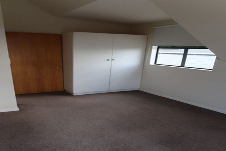 Photo of property in 13a Upper Lewisville Terrace, Thorndon, Wellington, 6011