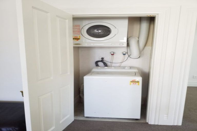 Photo of property in 4/205 The Terrace, Wellington Central, Wellington, 6011