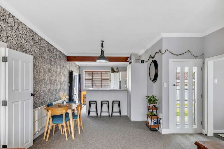 Photo of property in 52 Kitchener Street, Gore, 9710