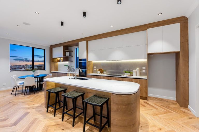 Photo of property in 54 Kumukumu Road, Long Bay, Auckland, 0630