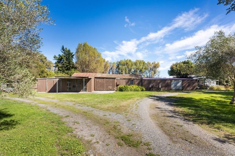 Photo of property in 1633 State Highway 3, Awahuri, Palmerston North, 4476
