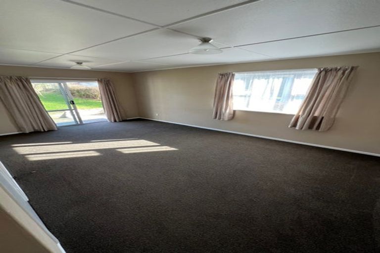 Photo of property in 37 Wynyard Street, Bell Block, New Plymouth, 4312