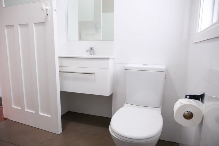 Photo of property in 49 Lonsdale Crescent, Rongotai, Wellington, 6022