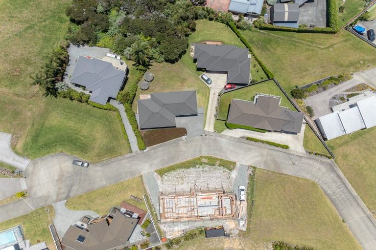 Photo of property in 24 Eagles Way, Cable Bay, 0420