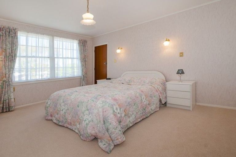 Photo of property in 41 Kebbell Grove, Epuni, Lower Hutt, 5011