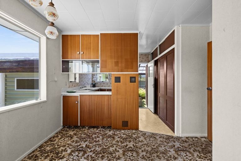 Photo of property in 7 Roskilda Crescent, Taradale, Napier, 4112