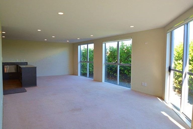 Photo of property in 3/1 Gracechurch Drive, Flat Bush, Auckland, 2016