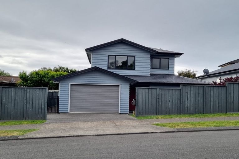 Photo of property in 114a Discovery Drive, Whitby, Porirua, 5024