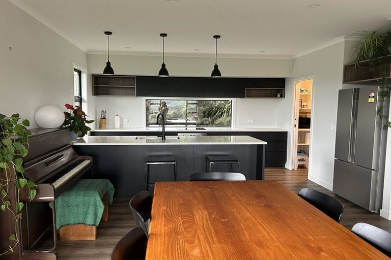 Photo of property in 30 Katania Heights, Brightwater, 7022