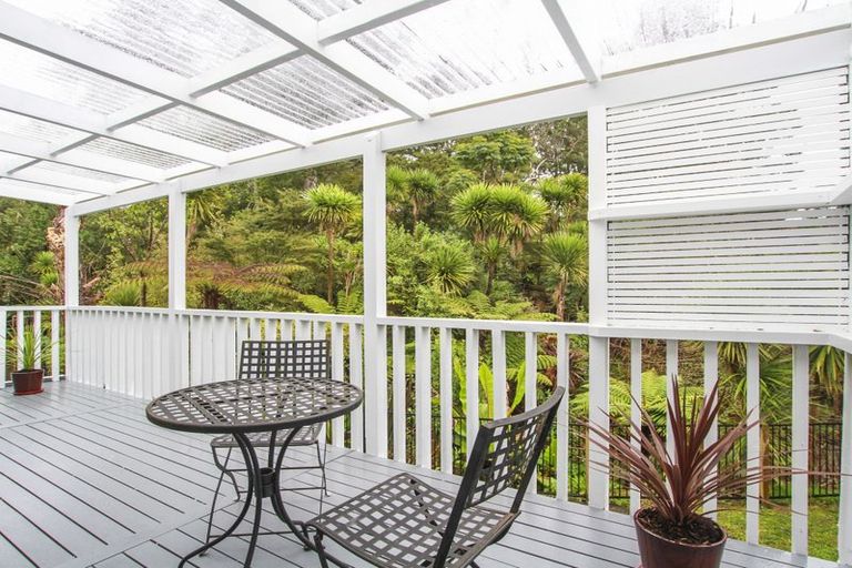 Photo of property in 3 Willowbrook Place, Titirangi, Auckland, 0604