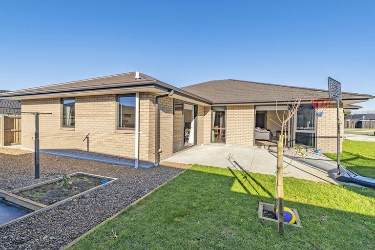 Photo of property in 9 Martini Avenue, Leeston, 7632