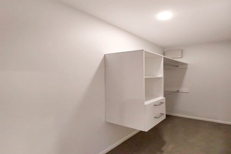 Photo of property in 34 Silvereye Road, Hobsonville, Auckland, 0616