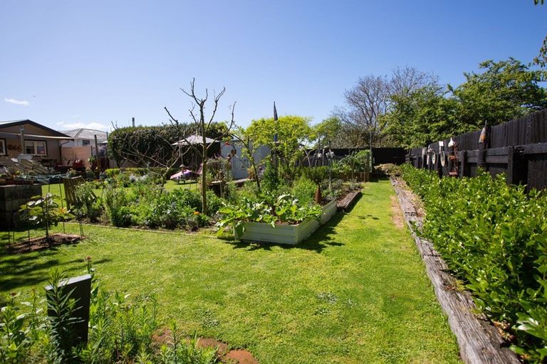 Photo of property in 18 Trafalgar Street, Dannevirke, 4930