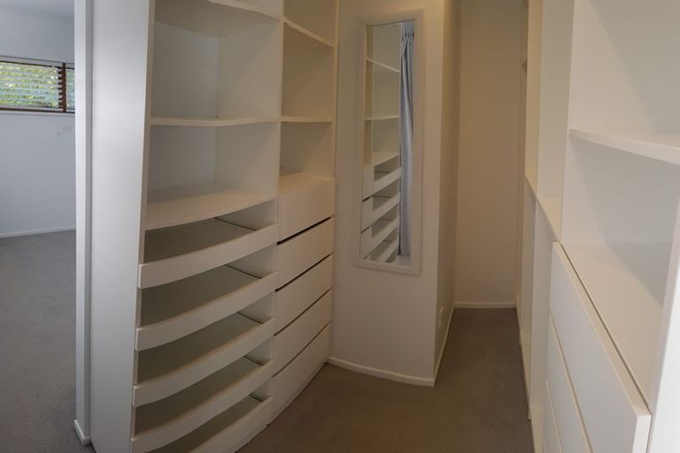 Photo of property in 68 Paragon Avenue, Beach Haven, Auckland, 0626