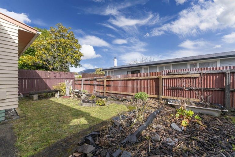 Photo of property in 47 Te Rangitautahanga Road, Turangi, 3334