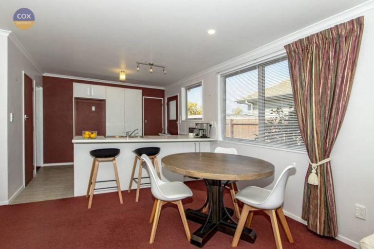 Photo of property in 1/2 Trigg Crescent, Taradale, Napier, 4112