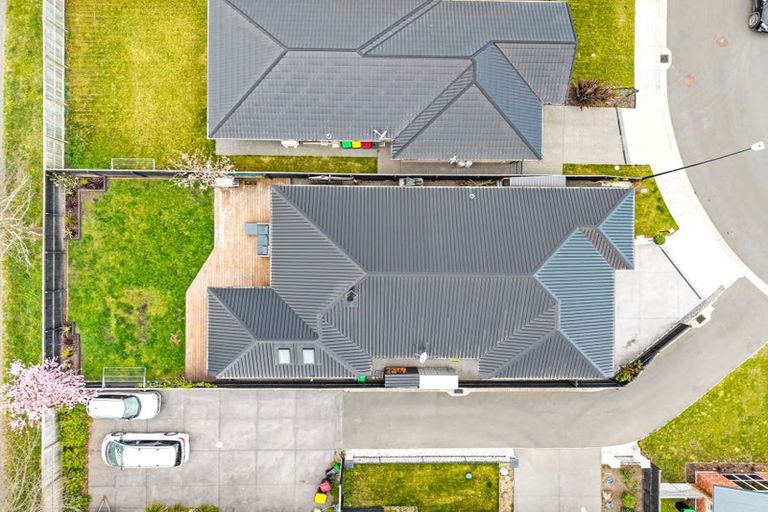 Photo of property in 33 Tara Crescent, Woodend, 7610