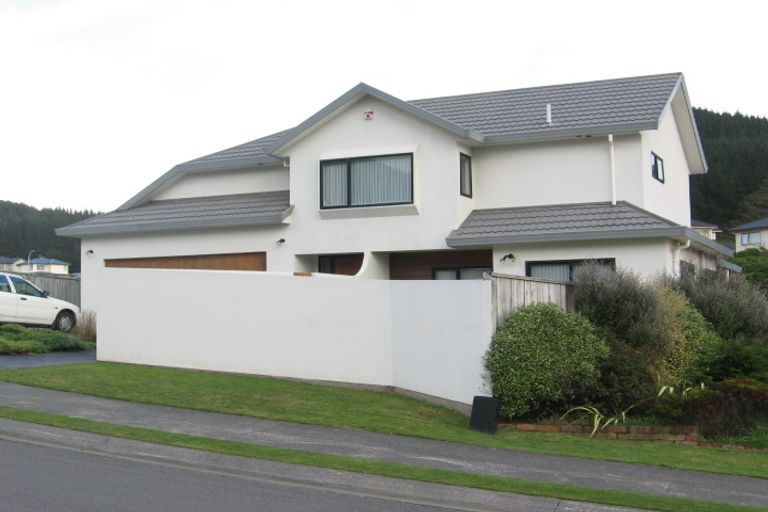 Photo of property in 20 Myers Grove, Churton Park, Wellington, 6037
