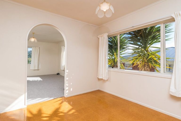 Photo of property in 2/28 Three Mile Bush Road, Te Kamo, Whangarei, 0112