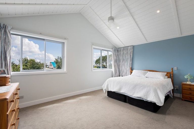 Photo of property in 7 Ian Place, Waihi Beach, 3611