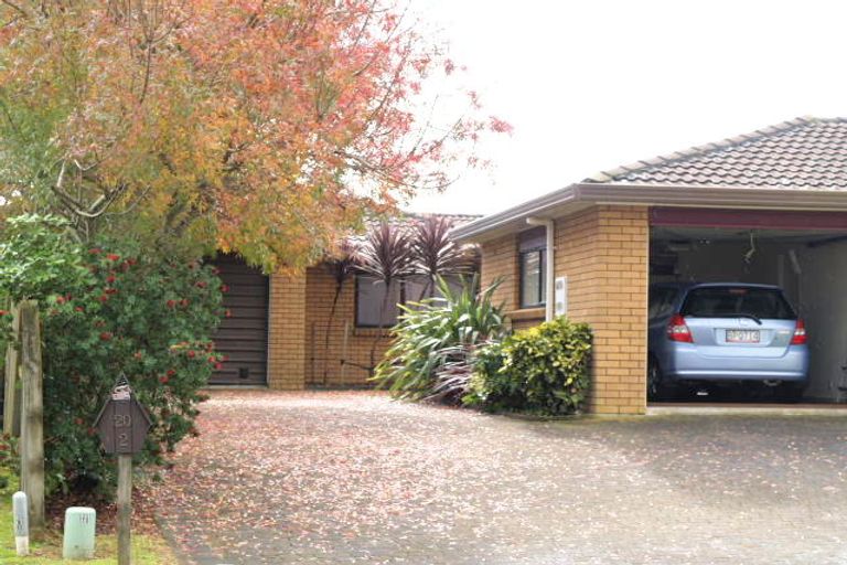 Photo of property in 2/20 Seneca Court, Golflands, Auckland, 2013