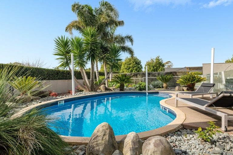 Photo of property in 39 Bradley Avenue, Pyes Pa, Tauranga, 3112