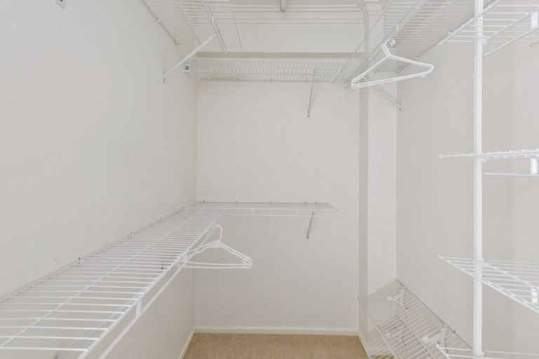 Photo of property in Rockhaven Saville, 116 Oriental Parade, Oriental Bay, Wellington, 6011