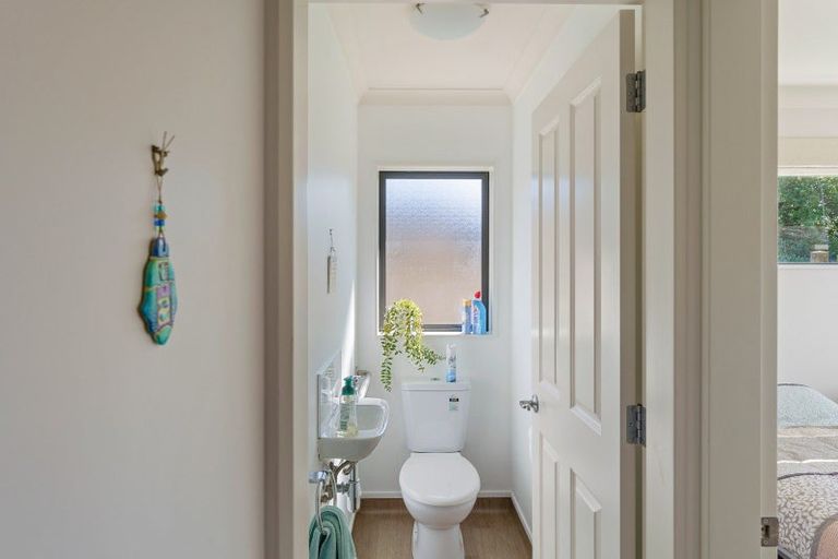 Photo of property in 8 Ian Peter Way, Otaki, 5512