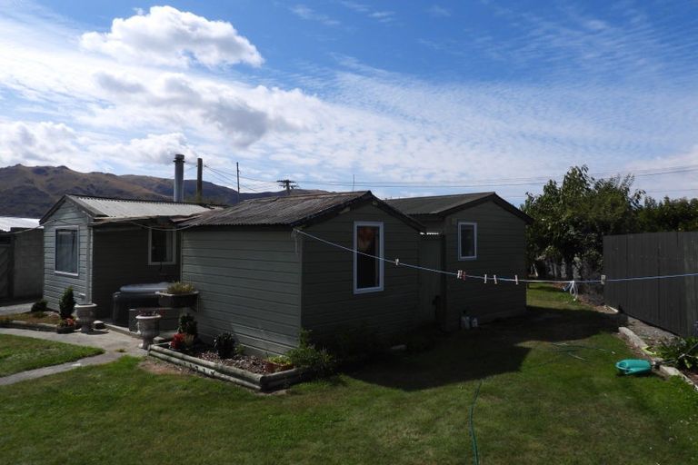 Photo of property in 12 Lindis Crescent, Otematata, 9412