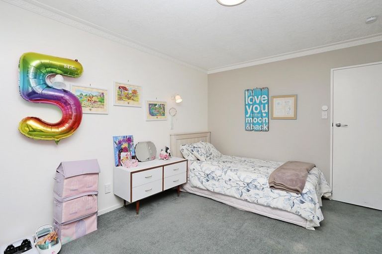 Photo of property in 75 Oreti Road, Otatara, Invercargill, 9879