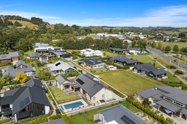 Photo of property in 9 Awanui Crescent, Matakana, Warkworth, 0985