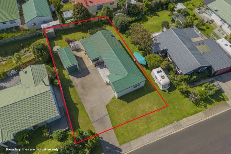 Photo of property in 31 Whitby Avenue, Whitianga, 3510