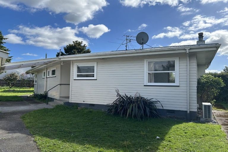 Photo of property in 180-182 East Street, Greytown, 5712